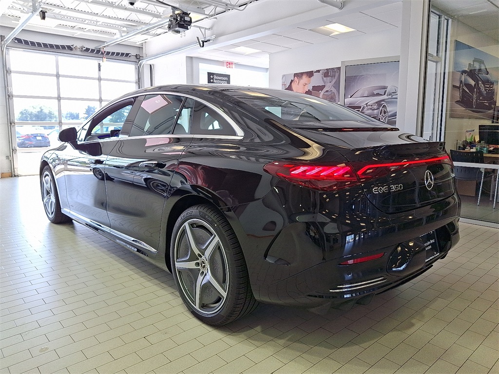 2025 Mercedes Benz EQE Sedan 350 4MATIC photo 4