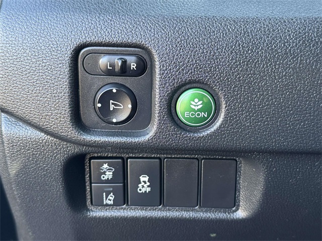 2022 Honda Pilot SE photo 16