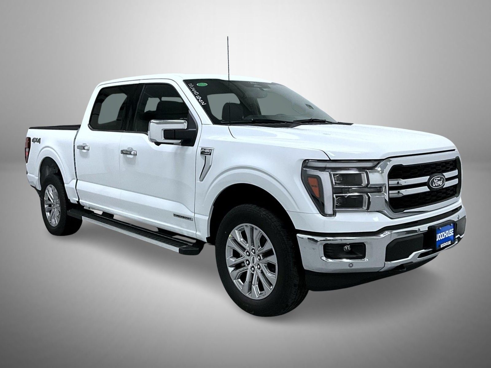 2025 Ford F-150 Lariat photo 3