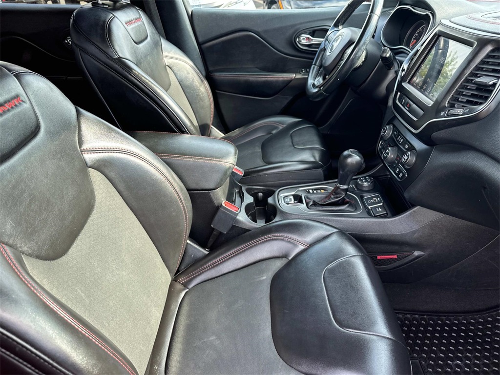 2019 Jeep Cherokee Trailhawk photo 14