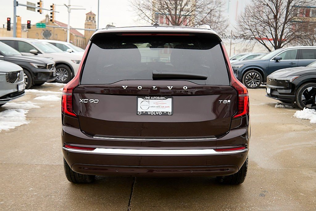 2026 VOLVO XC90 - Image 7