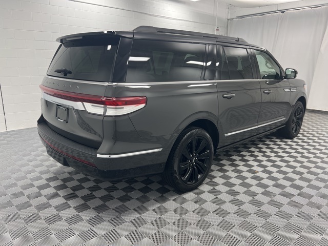 2023 Lincoln Navigator Black Label photo 5