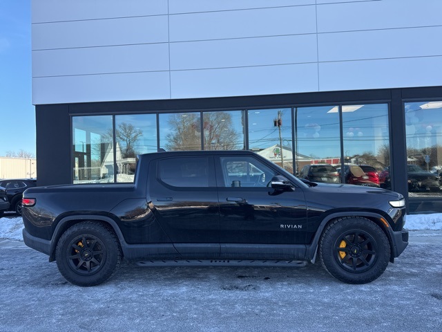 Used 2022 Rivian R1T Adventure with VIN 7FCTGAAA0NN016239 for sale in Seekonk, MA