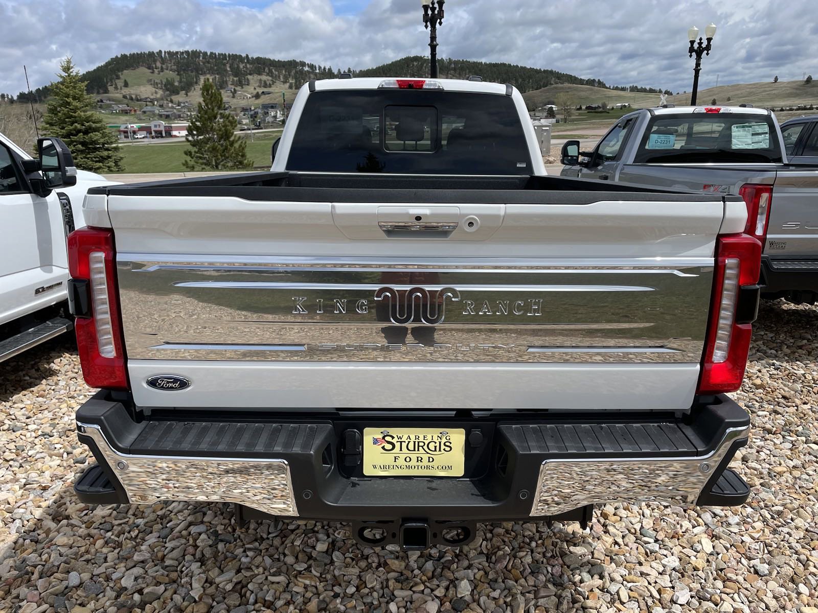 New 2024 Star White Metallic Tri-Coat Ford King Ranch image 7