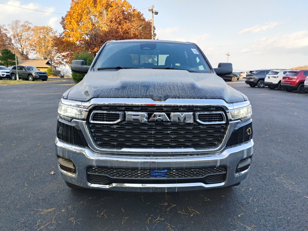 2025 Ram 1500 Tradesman photo 2