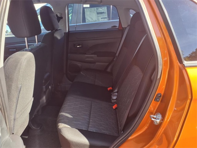 2025 Mitsubishi Outlander Sport ES SE LE photo 2