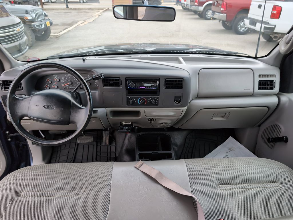2001 Ford F-350 XL photo 10