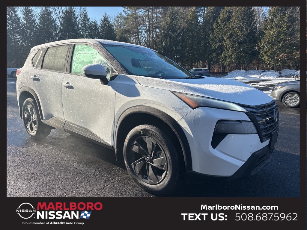 2026 Nissan Rogue SV's photo