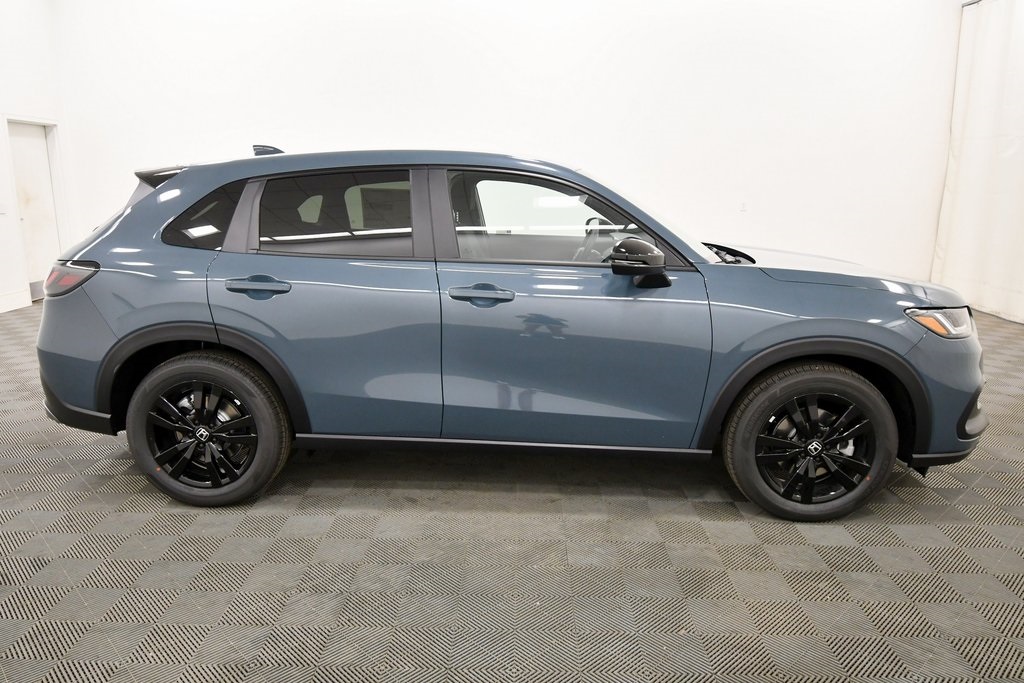 2026 Honda HR-V Sport photo 6