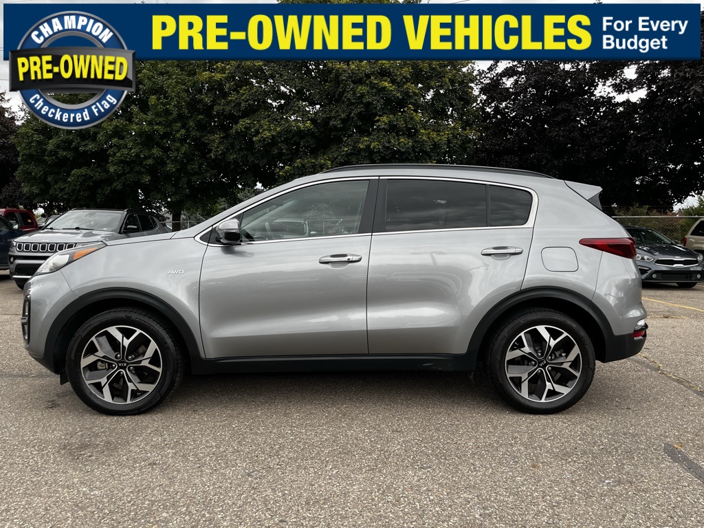 2022 Kia Sportage EX photo 8