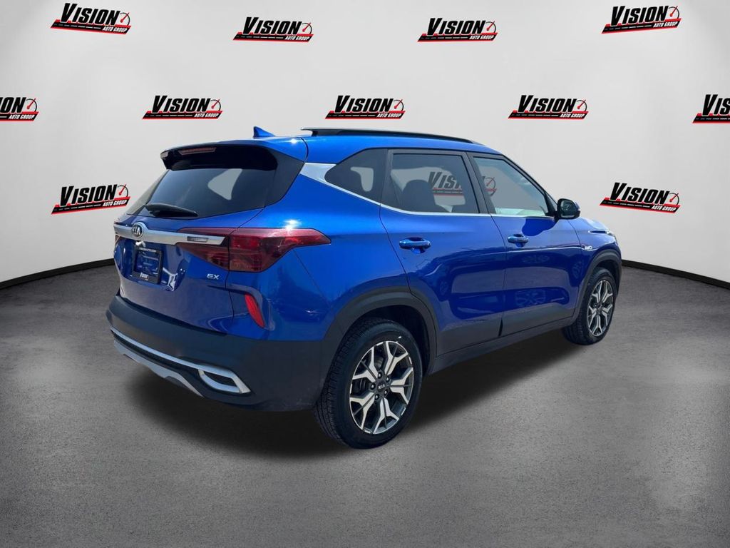 2021 Kia Seltos EX photo 5