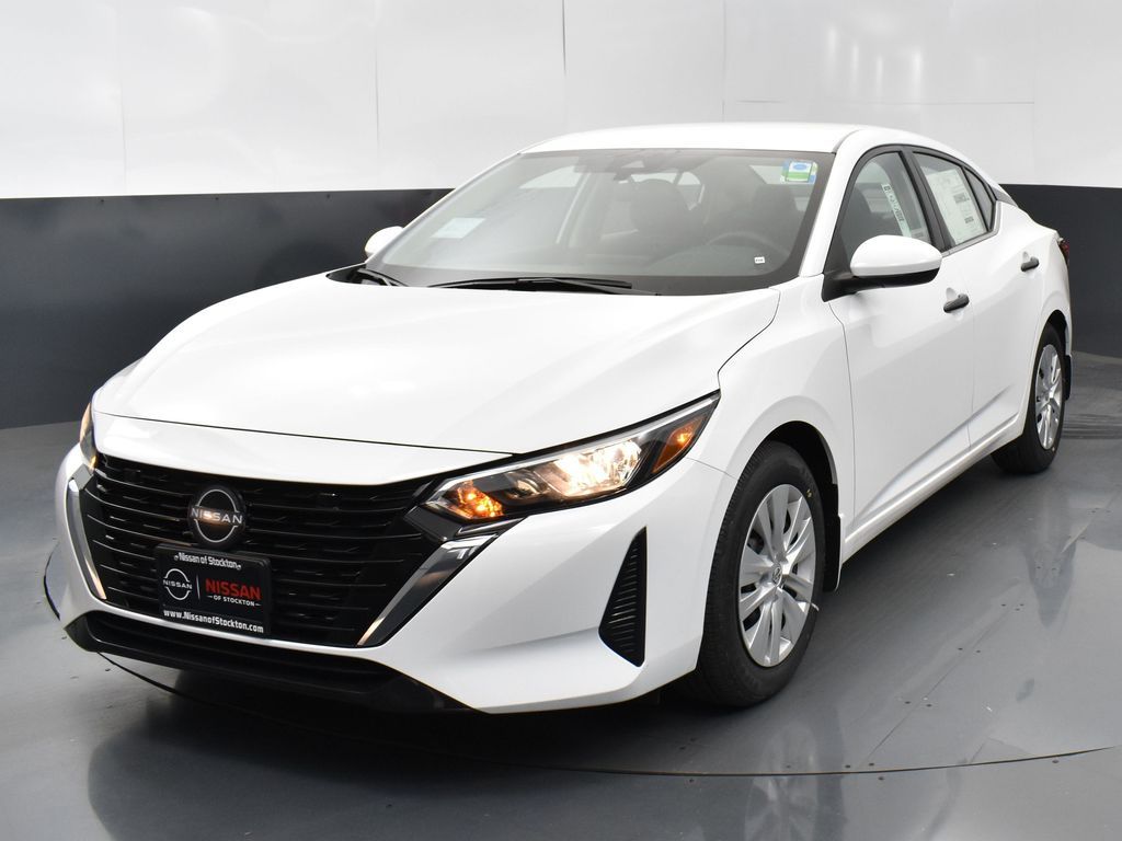 2025 Nissan Sentra S photo 3