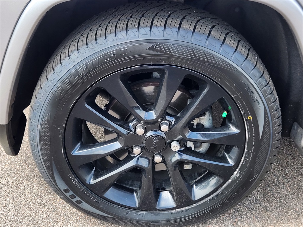 2018 Jeep Grand Cherokee EV EX Premium photo 5