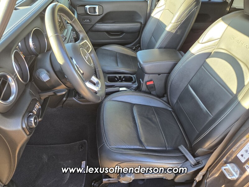 2018 Jeep Wrangler Unlimited Sahara photo 10