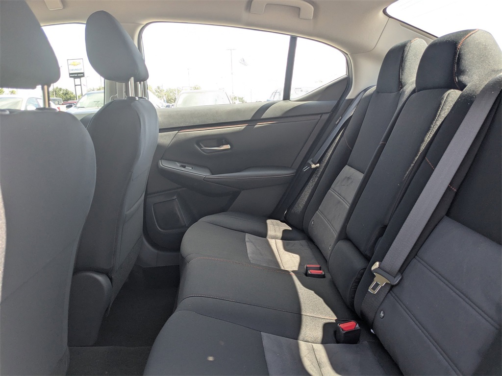 2025 Nissan Sentra SR photo 12