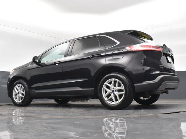 2022 Ford Edge SEL photo 14