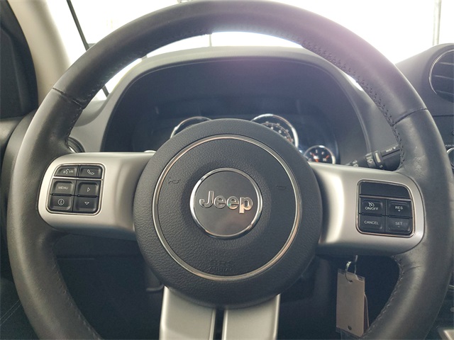 2014 Jeep Compass Latitude photo 9