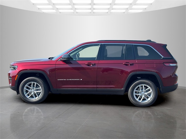 2025 Jeep Grand Cherokee Laredo X photo 4