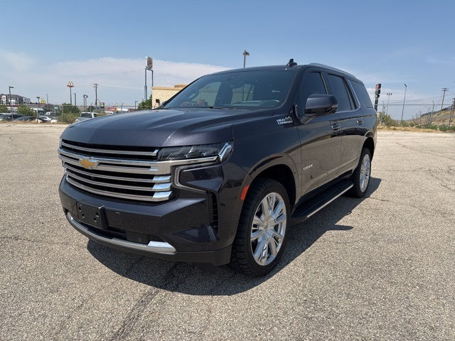 2022 Chevrolet Tahoe High Country photo 2