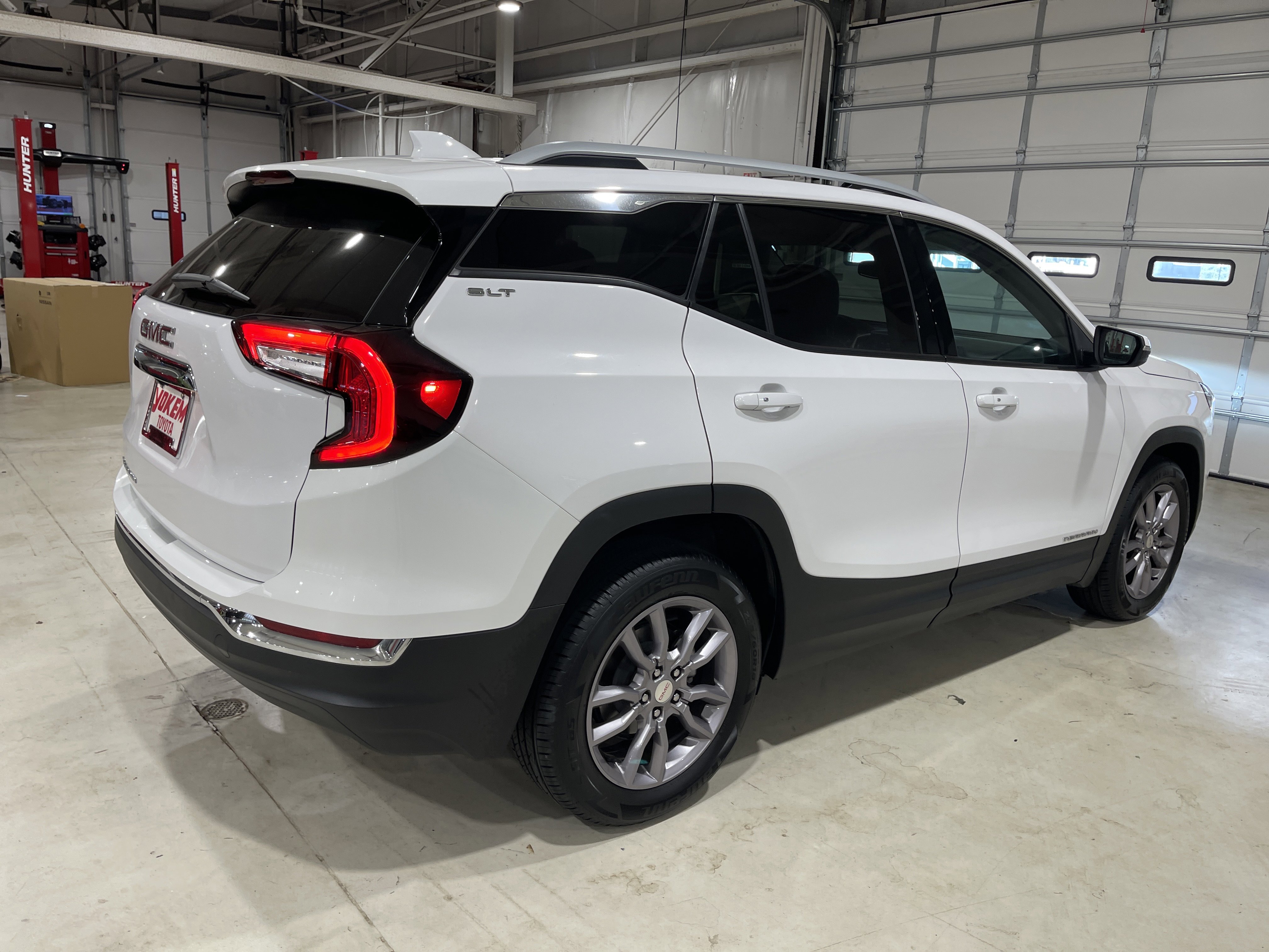 2023 Gmc Terrain SLT photo 4
