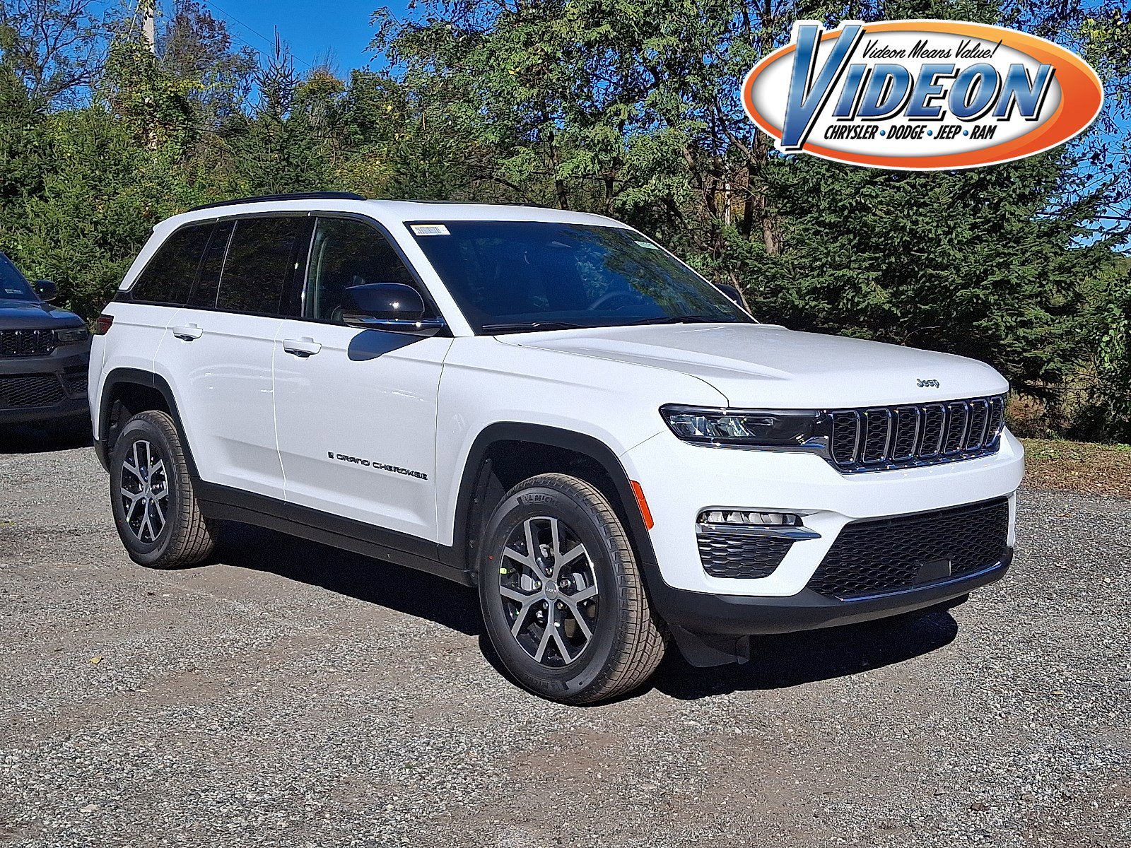2025 Jeep Grand Cherokee Limited's photo