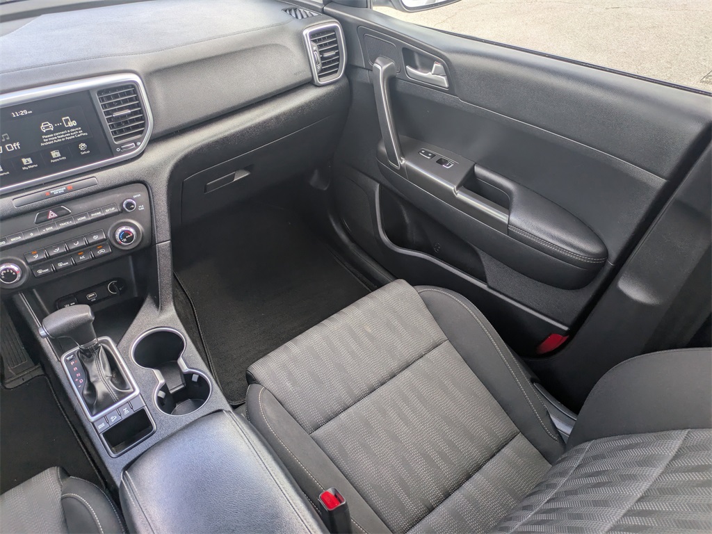 2021 Kia Sportage LX photo 17