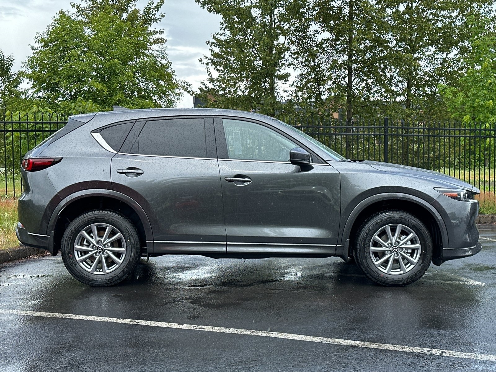 2025 Mazda CX-5 2.5 S Preferred photo 2
