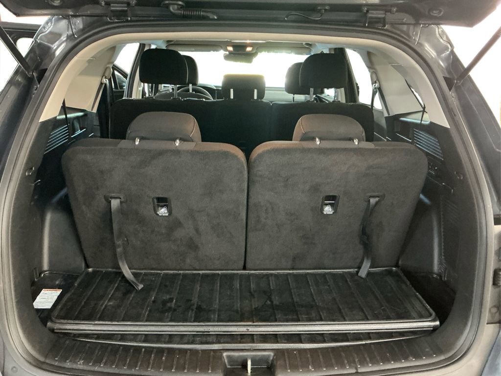 2022 Kia Sorento LX photo 19