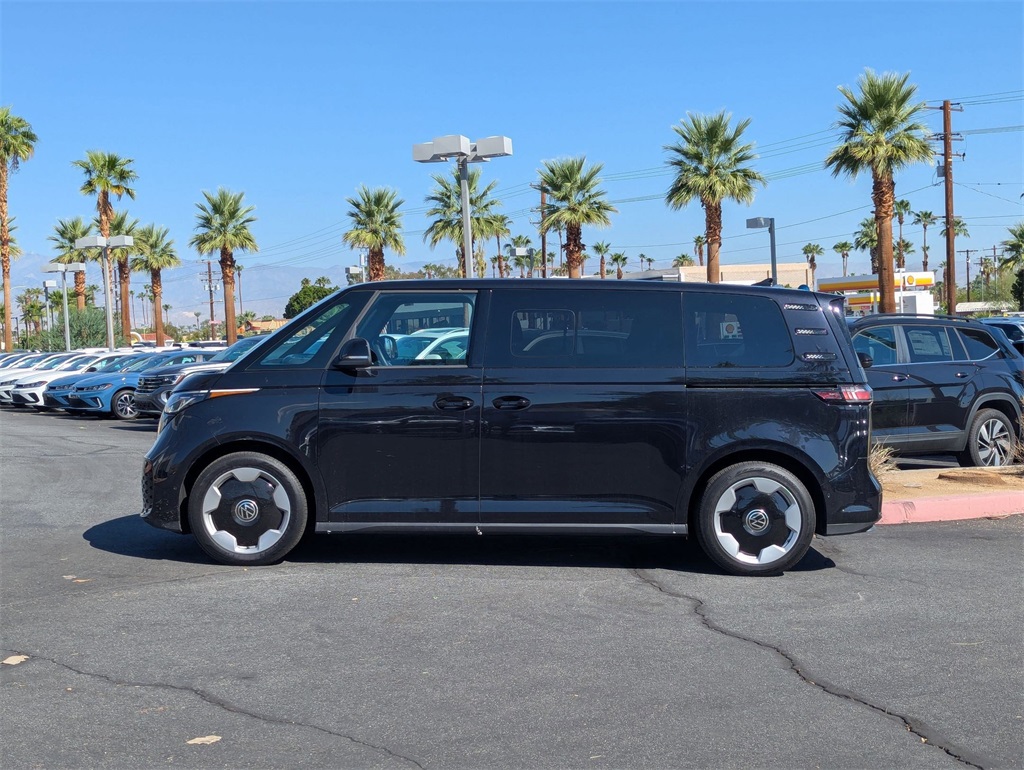 2025 Volkswagen ID. Buzz Pro S photo 6