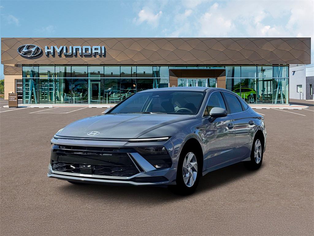 2026 Hyundai Sonata SE's photo