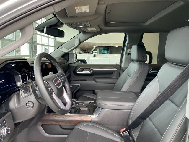 2025 Gmc Sierra 1500 SLT photo 9