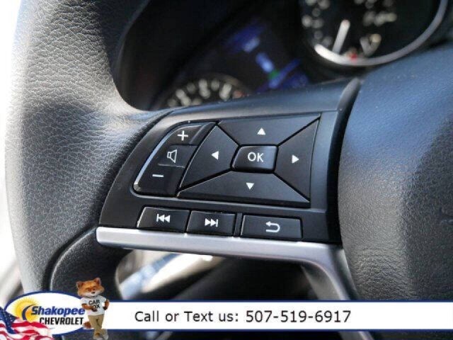 2021 Nissan Rogue Sport S photo 22