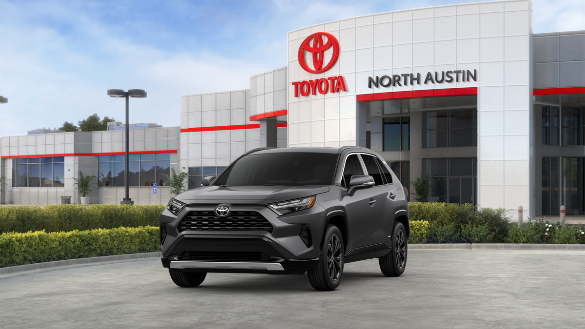 2025 Toyota RAV4 SE's photo