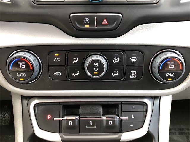 2023 Gmc Terrain SLE photo 24
