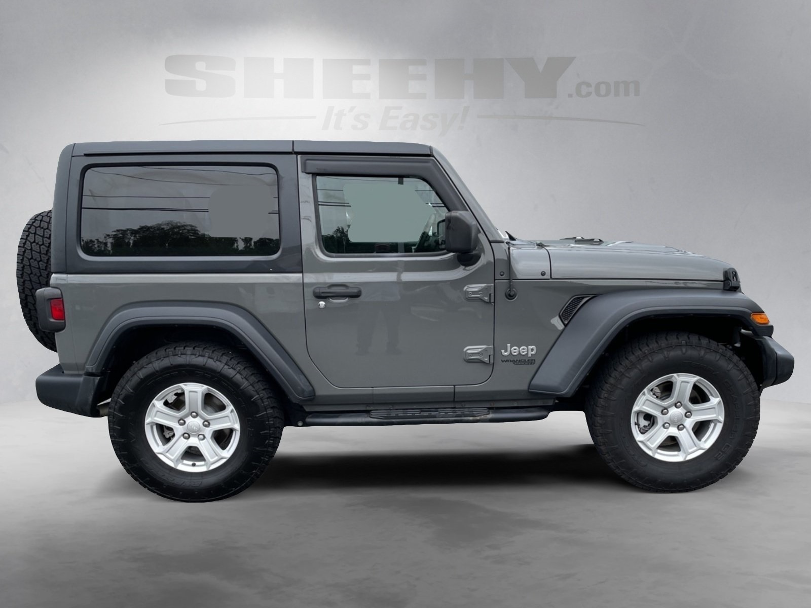 2020 Jeep Wrangler Sport S photo 3