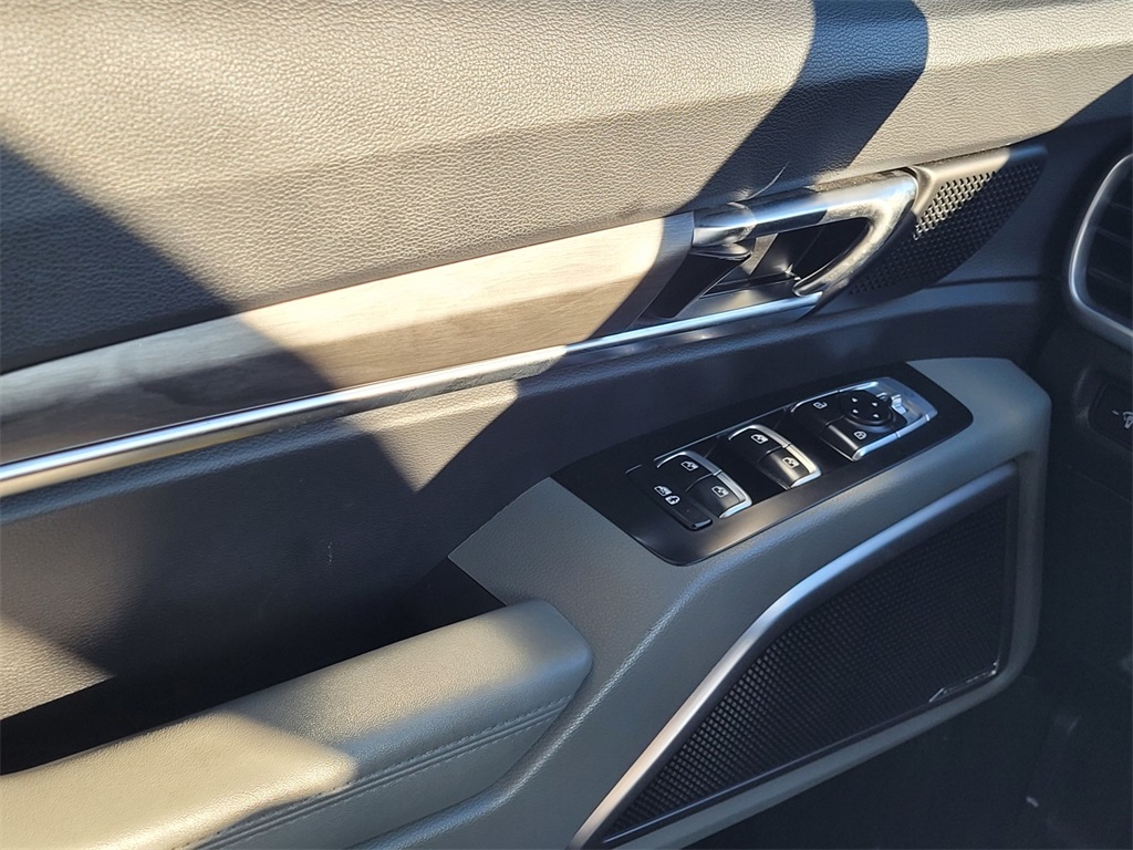 2023 Kia Telluride EX X-Line photo 28