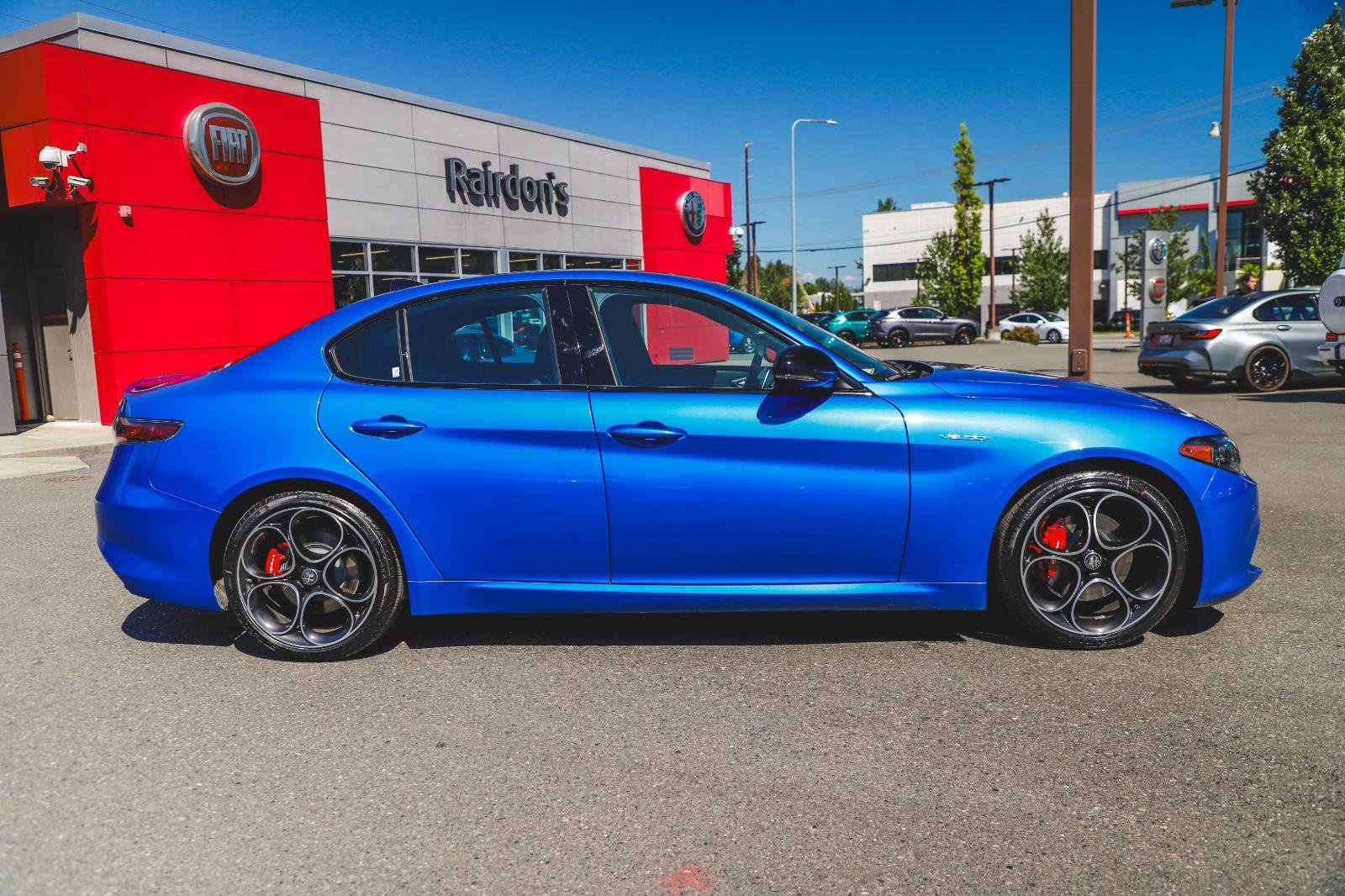 2025 Alfa Romeo Giulia Base photo 7
