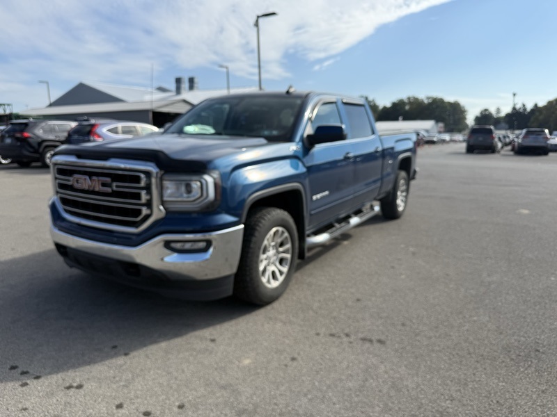 2017 Gmc Sierra 1500 SLE photo 2
