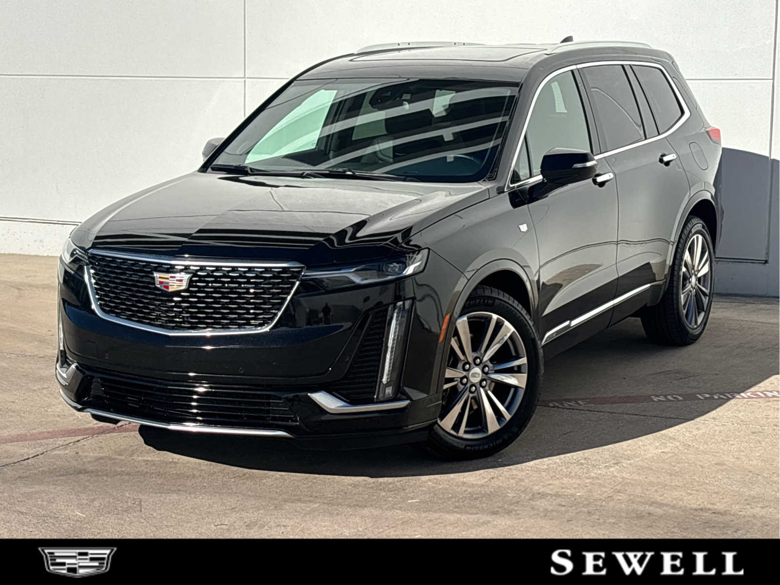 2025 Cadillac XT6 Premium Luxury's photo