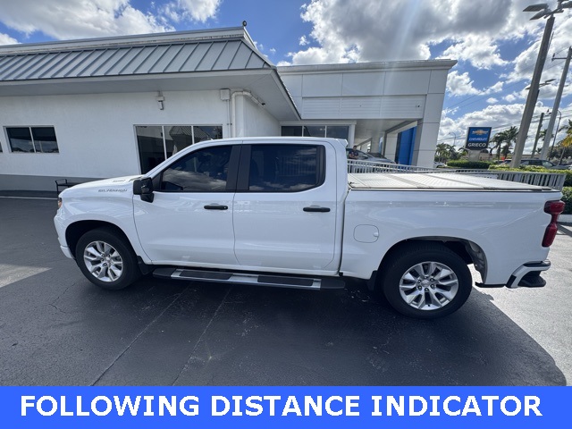 2024 Chevrolet Silverado 1500 Custom photo 3