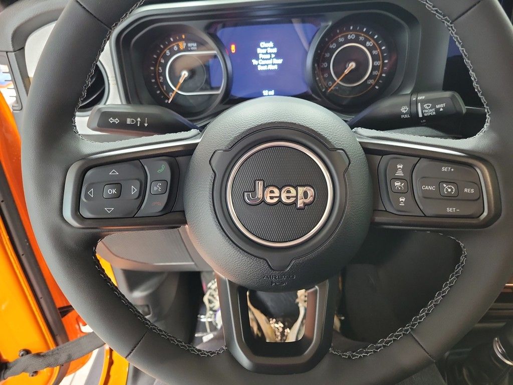2025 Jeep Gladiator Sport S photo 8