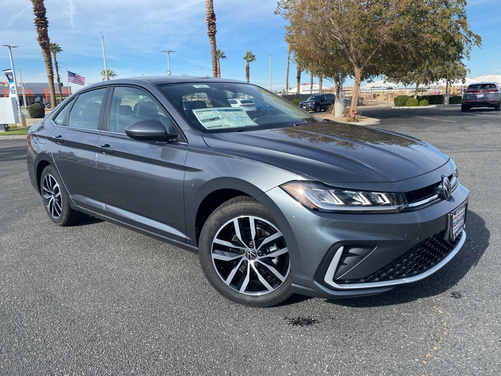 2026 Volkswagen Jetta SE's photo