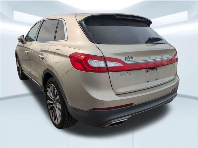 2017 Lincoln MKX Reserve photo 3