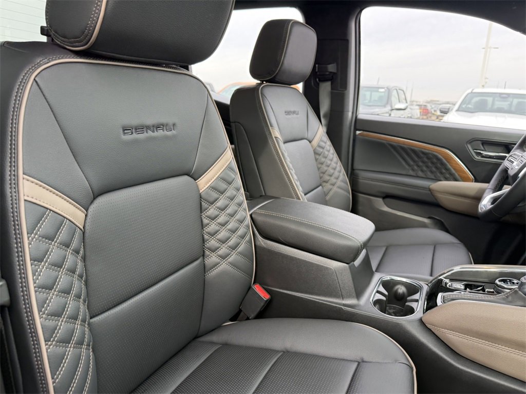 2026 GMC CANYON - Image 37