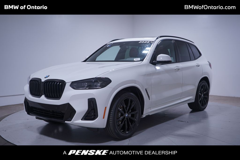 2023 BMW X3 30i's photo
