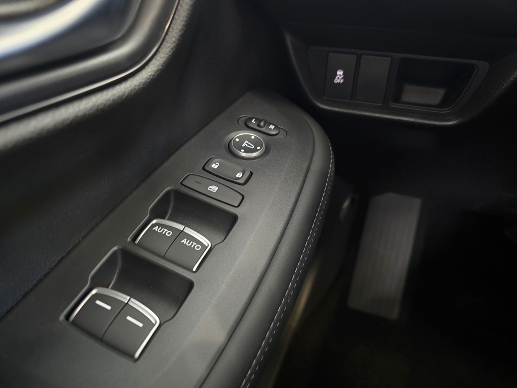 2026 Honda HR-V EX-L photo 19
