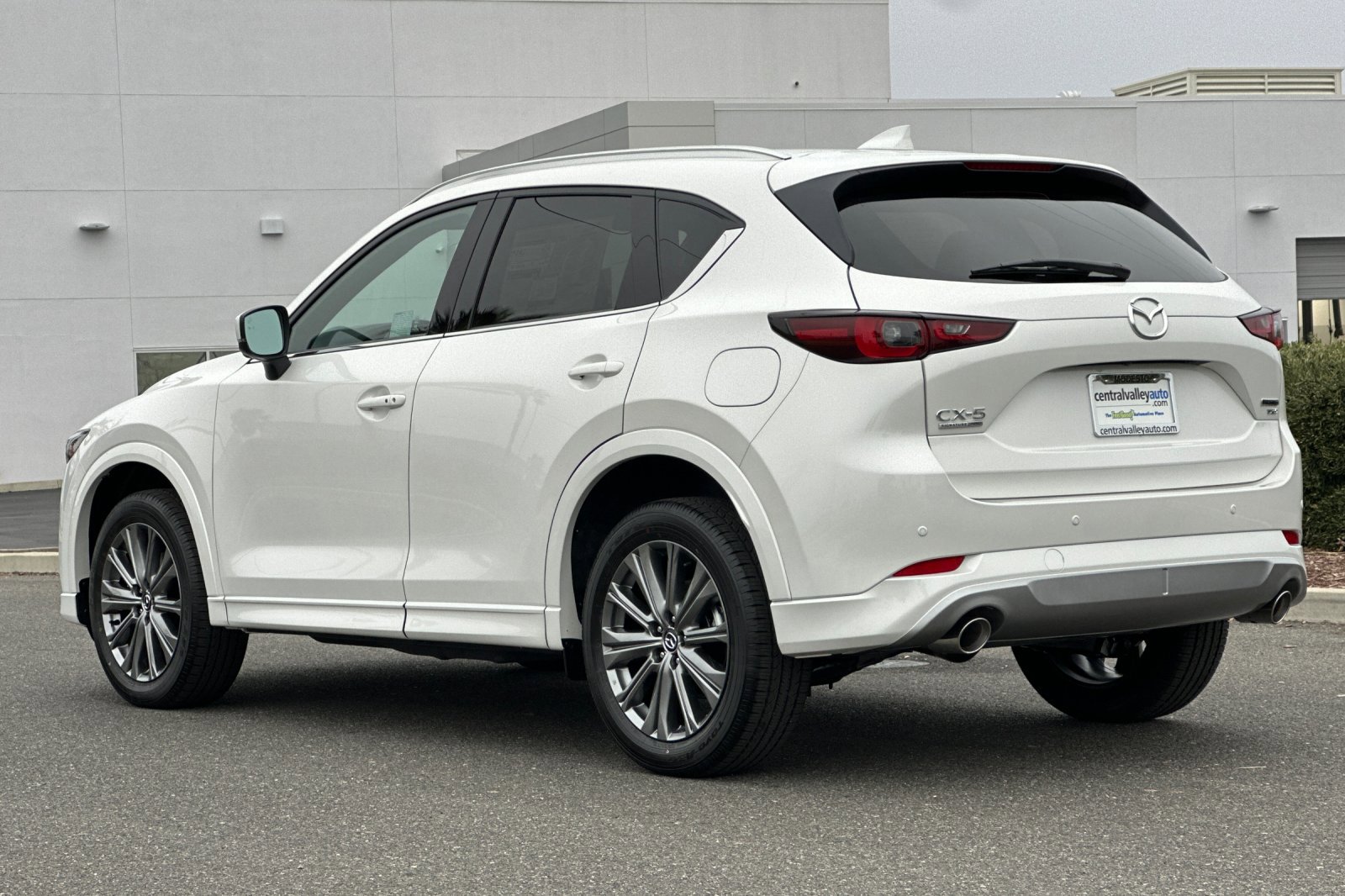 2025 Mazda CX-5 2.5 Turbo Signature photo 6