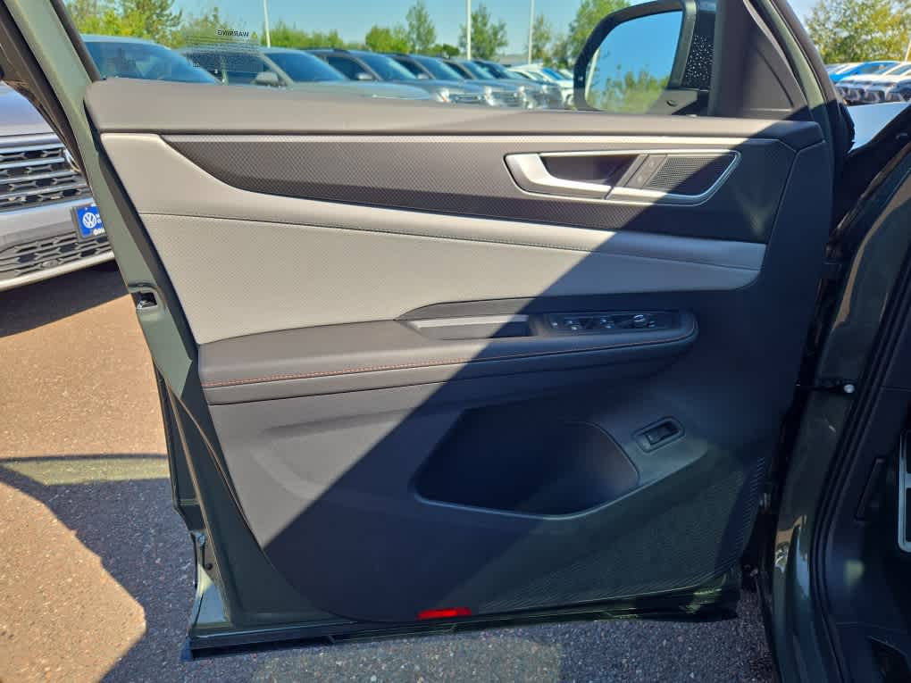 2026 Volkswagen Atlas Peak Edition SE photo 8