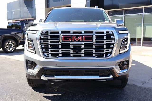 2026 Gmc Yukon Denali photo 2