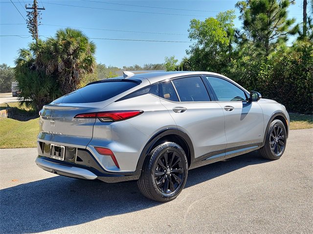 2025 Buick Envista ST photo 3